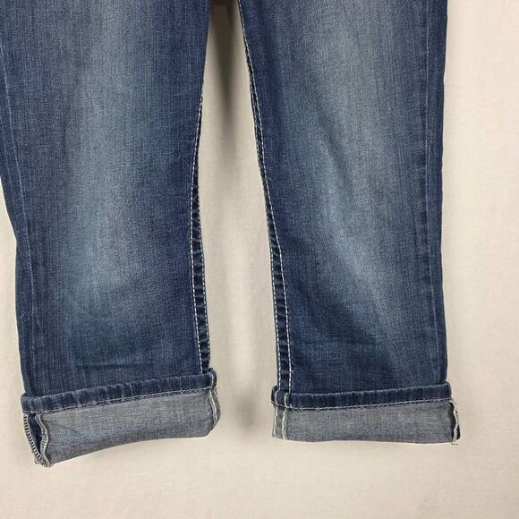 BKE Denim Dakota Crop Jeans Size 29 Medium Wash Cuffed - Picture 4 of 10
